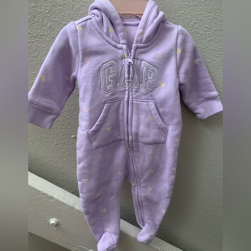 BabyGAP Lavender bear hooded Heart One Piece
